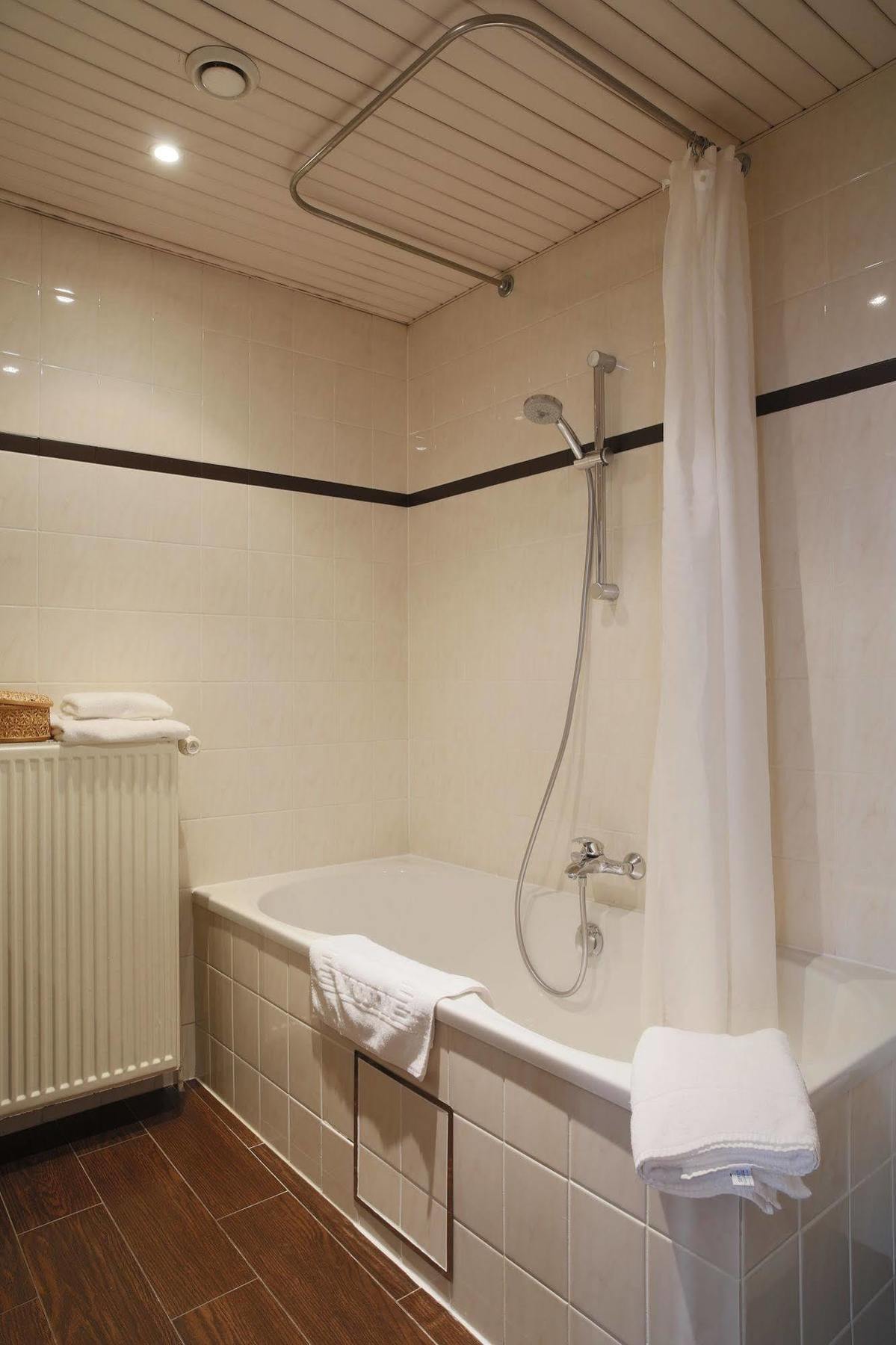 Hotel Grupello Geraardsbergen Exterior foto